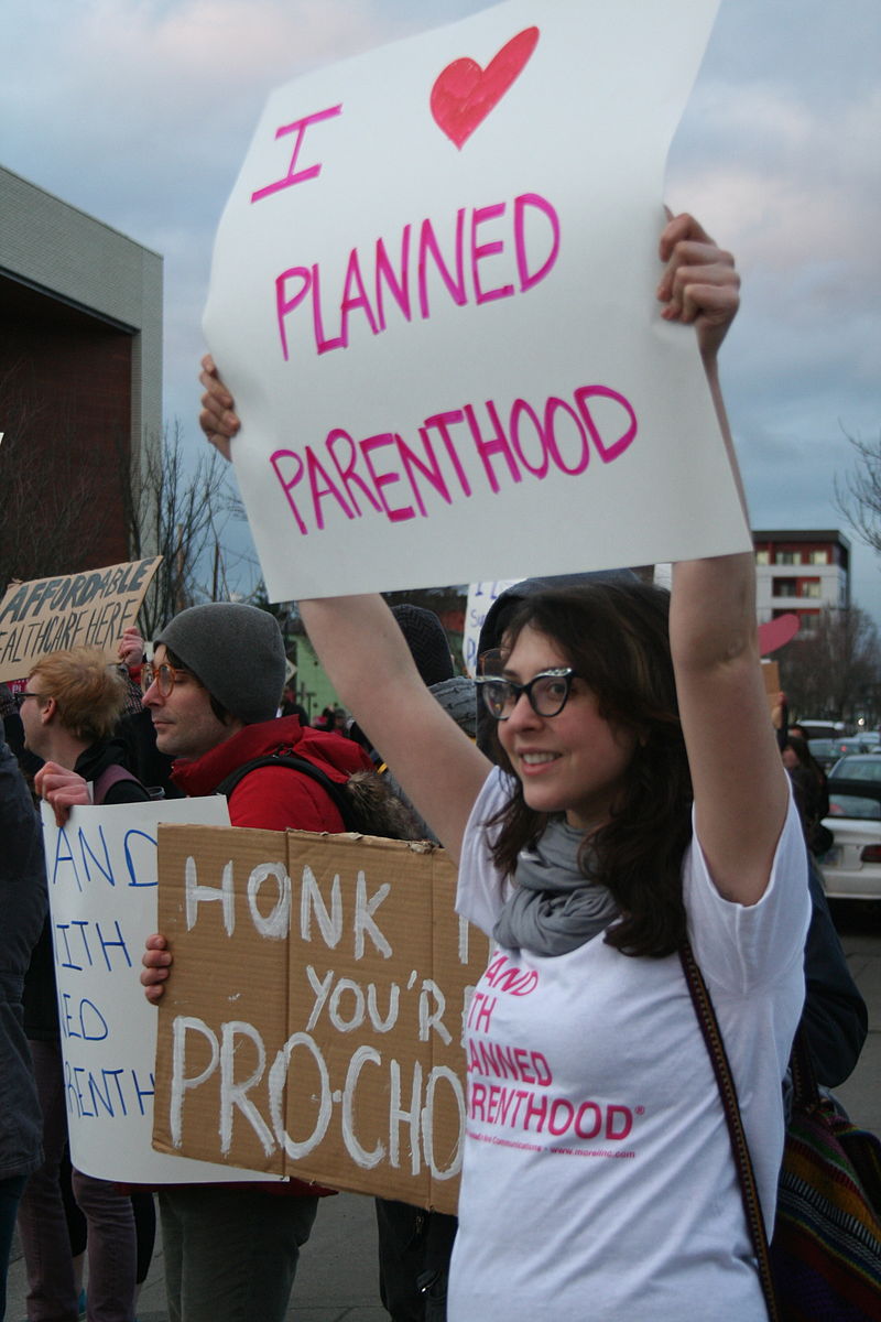 800px-Planned_parenthood_supporters