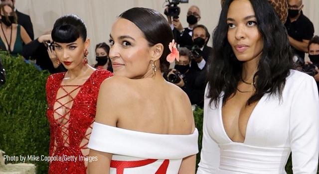 AOC Likely Violated Federal Law With Met Gala Theatrics, Congressional Ethics Office Says thumbnail