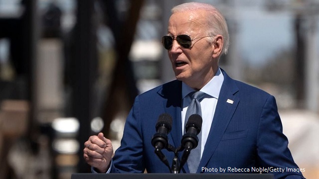 Despite Police Pushback, Biden Presses On With Visit To Syracuse After Two Cops Were Just Slain thumbnail