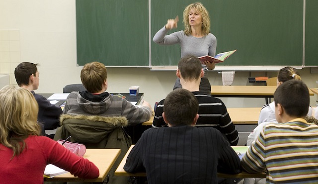 ‘Diversity’ In German Schools Imperils Education thumbnail