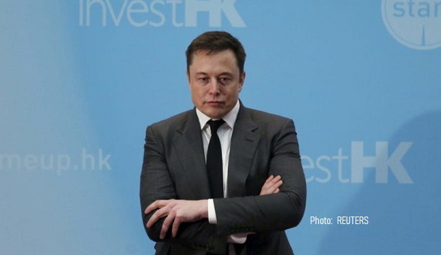 Elon Musk: Visionary Leader or Master Manipulator? thumbnail