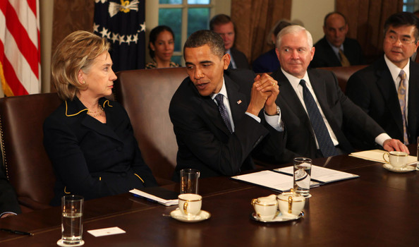 Hillary+Clinton+President+Obama+Meets+Cabinet+__g1TiFp3W4l