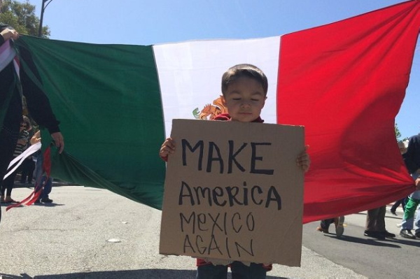 Mexican-Flag-Trump-protests