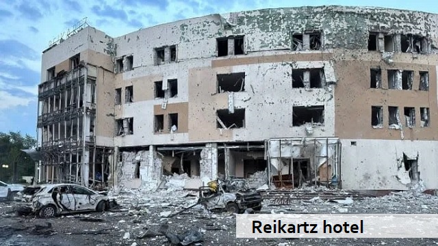 VIDEO: Russian Iskander Missile Hits the Reikartz Hotel Housing Foreign NATO Mercenaries in Ukraine thumbnail