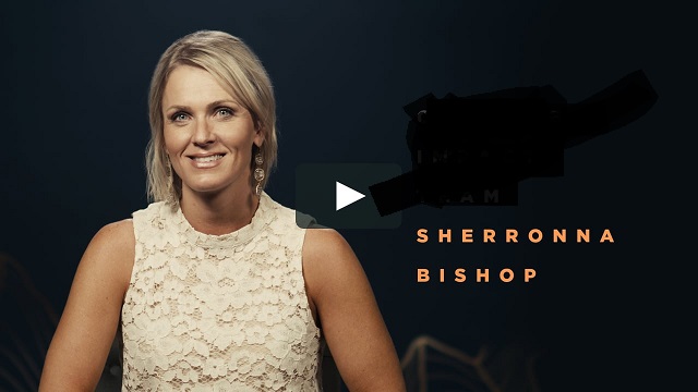 VIDEO: FBI Raids Home of Conservative School Board Activist Sherronna Bishop thumbnail