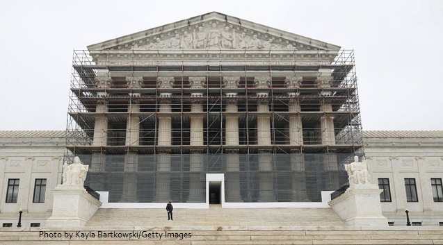 Supreme Court Allows Trump Admin To Deport Alleged Gang Members Under Wartime Authority thumbnail