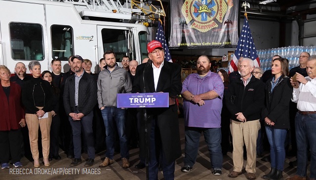 WATCH: President Trump Delivers Truckloads of Water, Food to East Palestine After Train Derailment to Huge Crowds thumbnail
