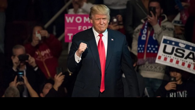 Speaker McCarthy Predicts Trump Will Be GOP nominee, Slams DeSantis as ‘Not at The Same Level’ thumbnail