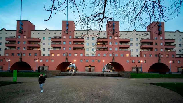 Does Social Housing Actually Work? Setting the Record Straight on the Vienna Model thumbnail