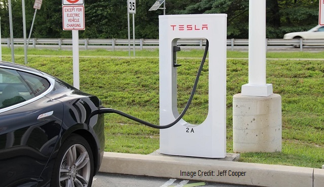 Electric Cars vs. Gas Cars: Is the Conventional Wisdom Wrong? thumbnail