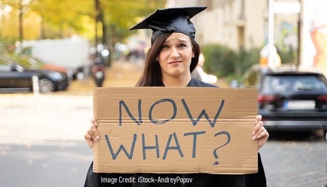 Why College Degrees Are Losing Their Value thumbnail