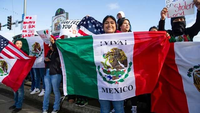 Trump’s Dept Of Education Ends Free Tuition For Illegals thumbnail